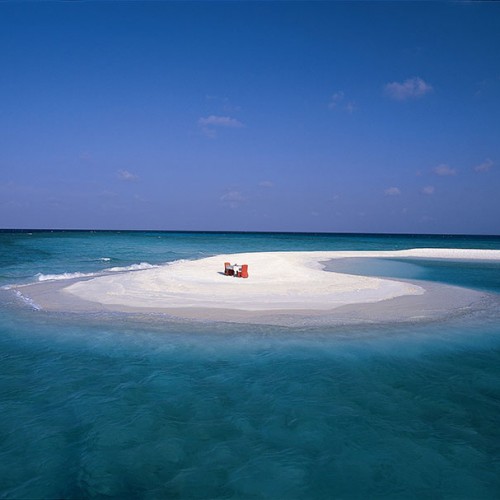 25557390-H1-BTMV_JB_0403_Destination-Dining--Sandbank-Dining