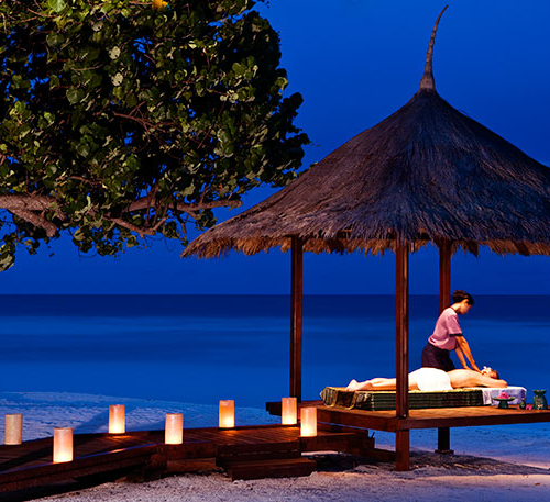 25557434-H1-BTMVMV_0708_IG_Spa_Outdoor-Massage_F34