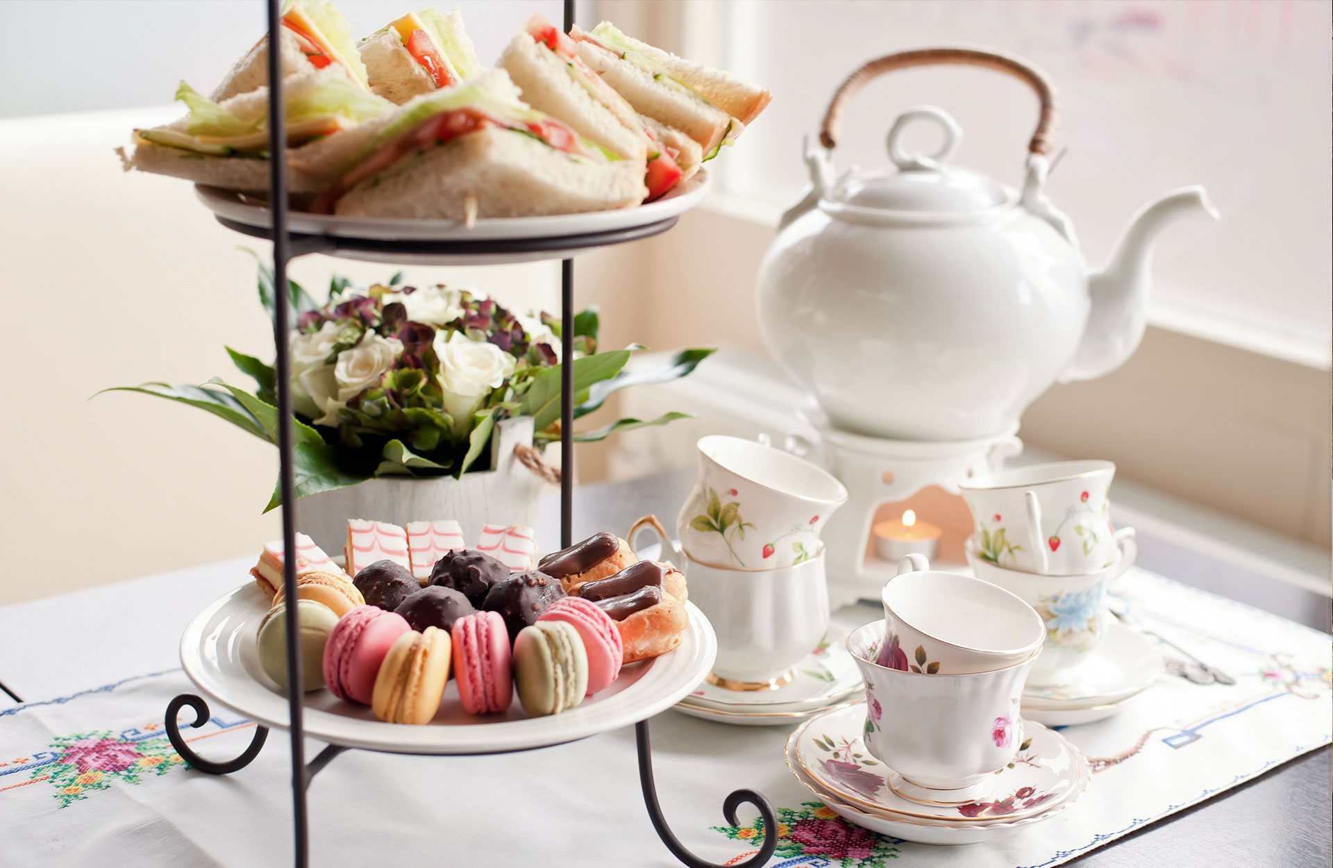 Afternoon Tea - foto: Adobestock